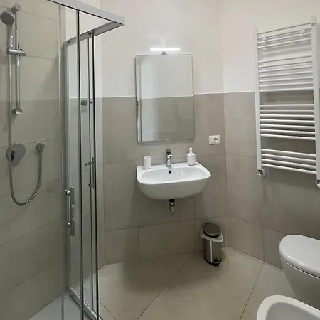 Carissimi 4 Apartment Milan Room photo