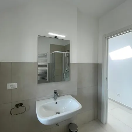 Carissimi 4 Apartment Milan Room photo