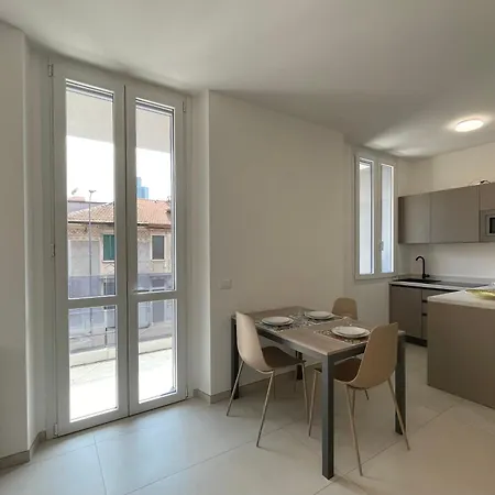 Carissimi 4 Apartment Milan Room photo